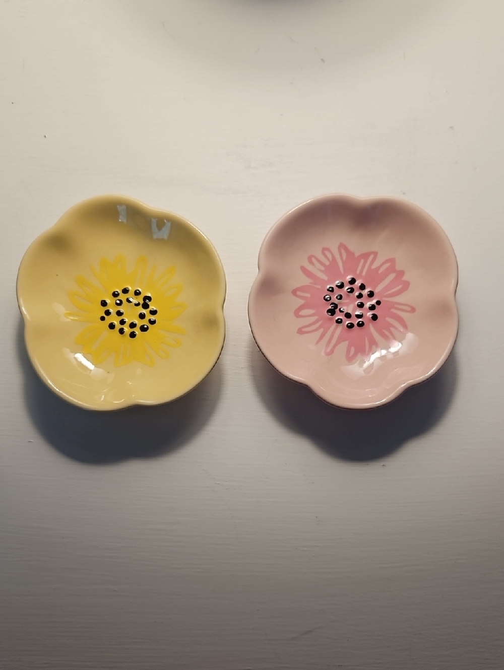 Set of 2 Floral Ceramic Trinket Dishes - Yellow & Pink